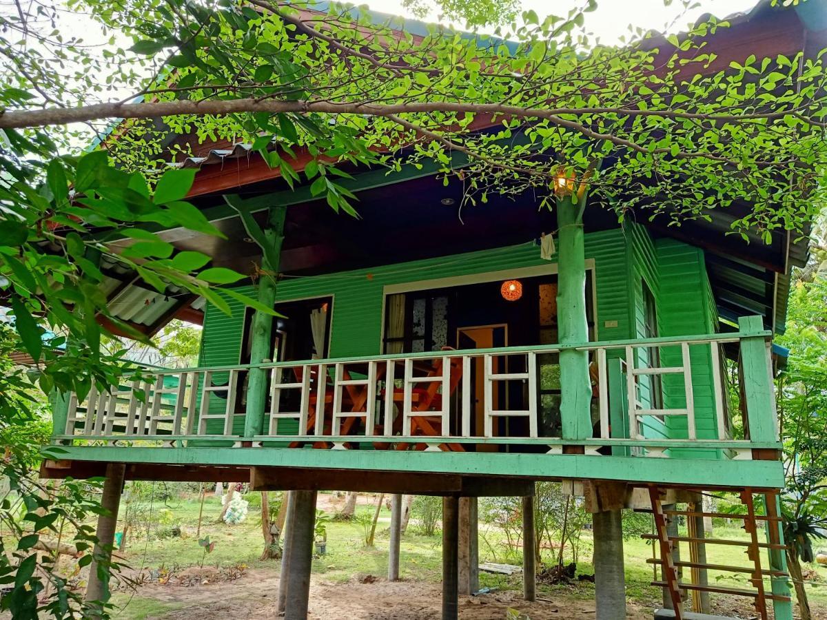 Baan Moonchan House Csaloklum Kültér fotó