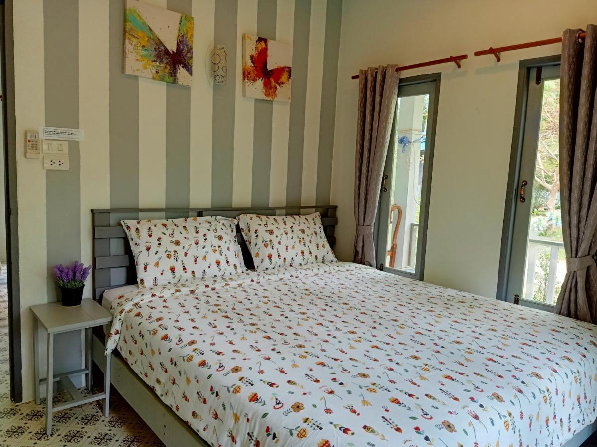 Baan Moonchan House Csaloklum Kültér fotó